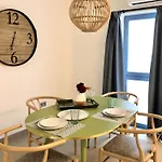 Patiodeluz - Stylish Apartments In Parraga 13